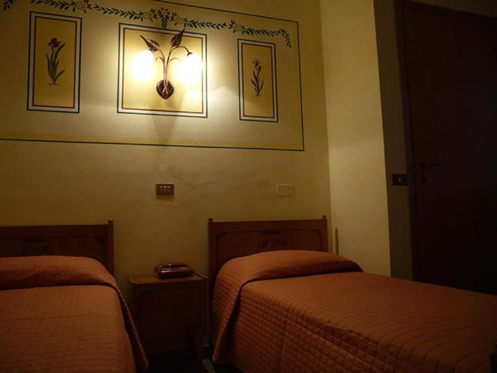 Pensione Lidia San Salvo Buitenkant foto