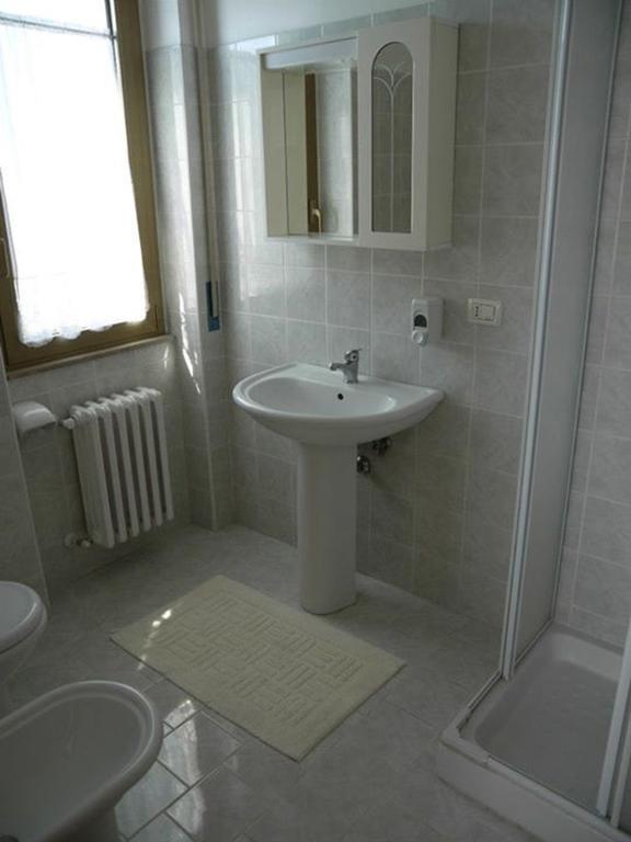 Pensione Lidia San Salvo Buitenkant foto