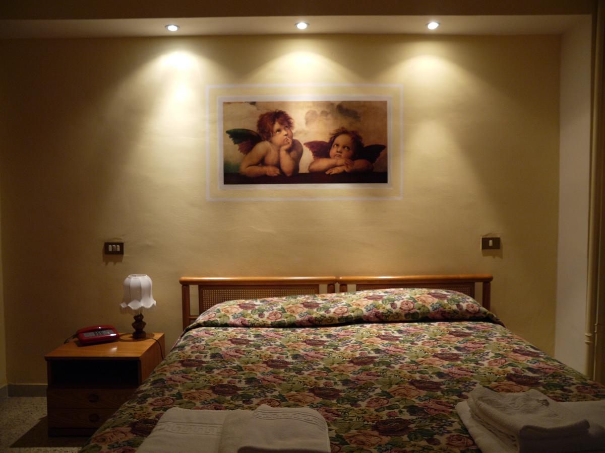 Pensione Lidia San Salvo Buitenkant foto