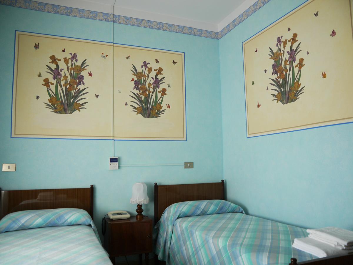 Pensione Lidia San Salvo Buitenkant foto